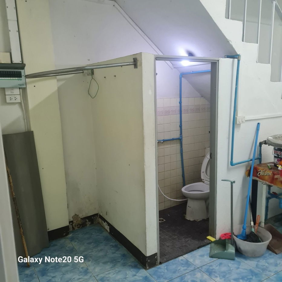 รูป ให้เช่าตึกแถว 3 ชั้น ทั้งหลัง – สุขุมวิท 101/1 2 ห้องนอน 2 ห้องน้ำ ทำเลดี เดินทางสะดวก ใกล้รถไฟฟ้าสองสาย เห - รูปที่ 5/8