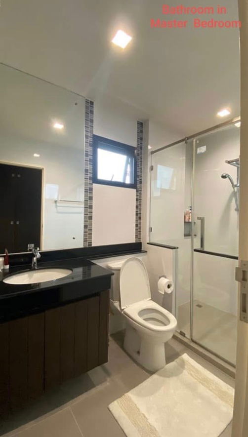 รูป ขายบ้านเดี่ยว เศรษฐสิริ วัชรพล เขตสายไหม สุขาภิบาล5 บ้านสไตล์ Homie Contemporary พร้อมเฟอร์นิเจอร์และเครื่องใช้ไฟฟ้า ใกล้แฟชั่นไอส์แลนด์ - รูปที่ 8/14