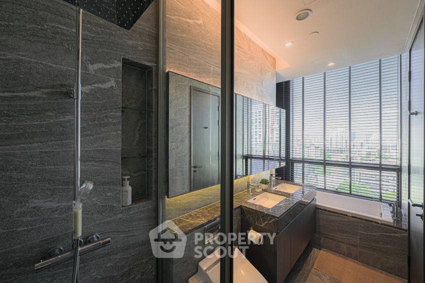picture 2-BR Condo at The Esse Sukhumvit 36 near BTS Thong Lor (ID 2469908) - 7/11