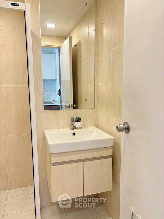 picture 1-BR Condo at Atmoz Ladprao 71 in Lat Phrao (ID 2471506) - 3/14