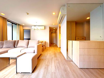 คอนโดให้เช่า : Liv@49 Condo Sukhumvit 49 Beautiful 3 bedroom