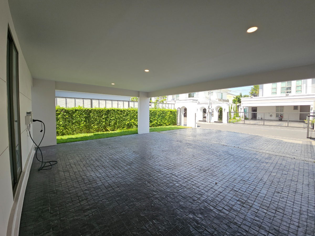 รูป ให้เช่า Perfect Masterpiece Sukhumvit 77 (137 ตร.ว.) 4 นอน 6 น้ำ ติดโรบินสันลาดกระบัง - รูปที่ 51/52