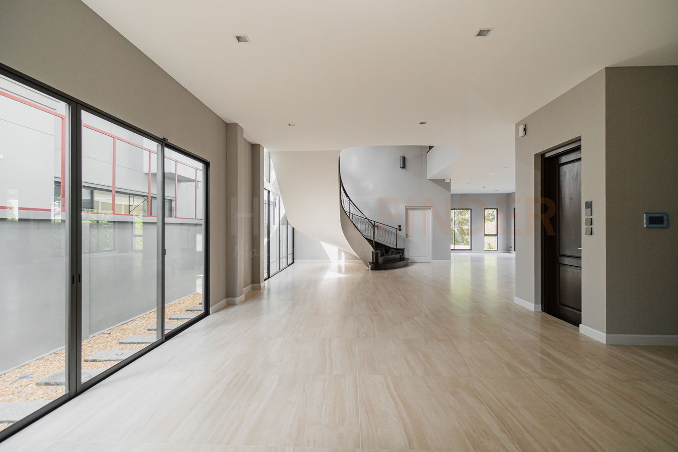 รูป GRAND BANGKOK BOULEVARD RAMINTRA - KASET NAWAMIN 5 bedrooms, for sale - รูปที่ 33/81