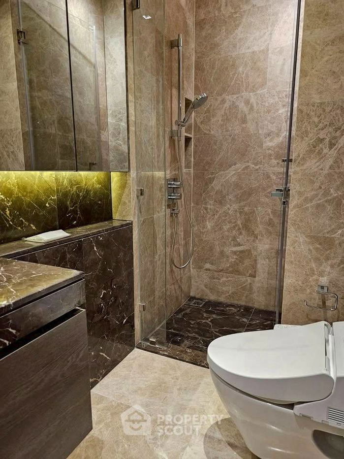 picture 1-BR Condo at 28 Chidlom near BTS Chit Lom (ID 2471120) - 10/12