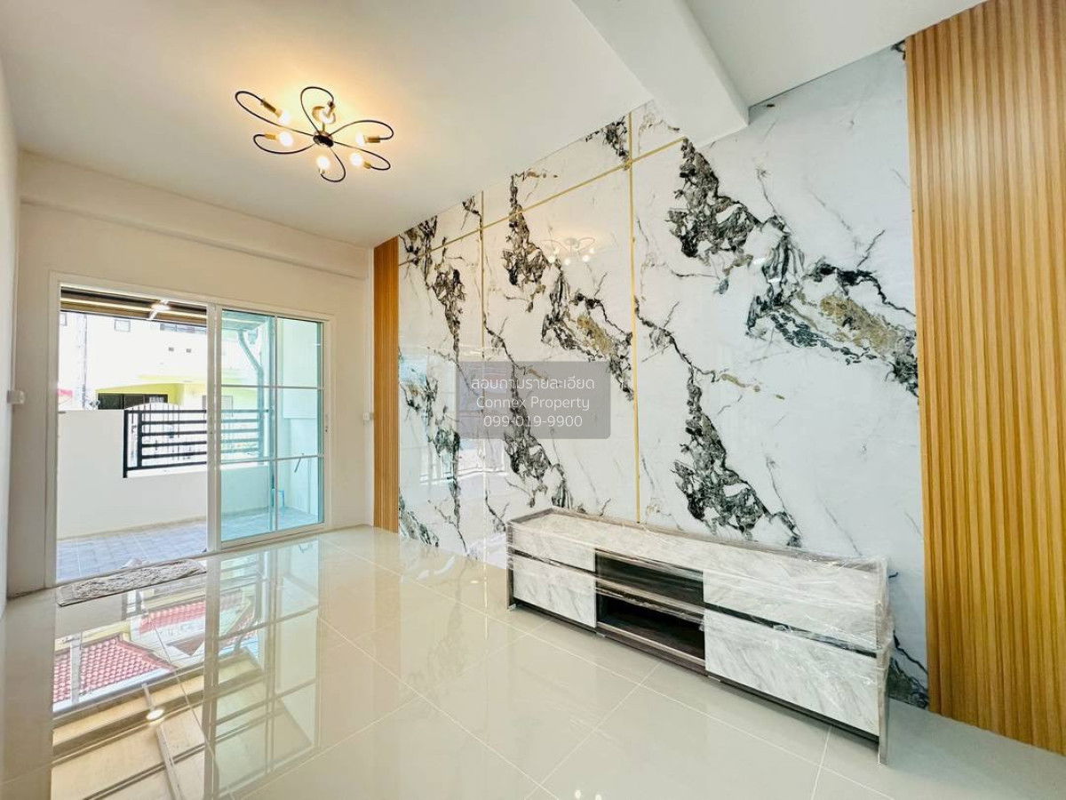 รูป ขายทาวน์เฮ้าส์/ทาวน์โฮม สวีทโฮม ปาร์ค บางบัวทอง รีโนเวทใหม่ บางบัวทอง บางบัวทอง นนทบุรี CX-117320 ✅ ทักไลน์ @connexproperty ตอบทันที ทีมงานมืออาชีพ ✅ - รูปที่ 4/12