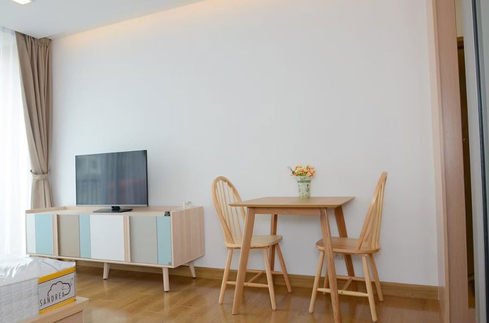 รูป ให้เช่า quad sathorn ห้องราคาดี เฟอร์นิเจอร์ครบ ใกล้ Prime area โลเคชั่นดีเวอร์ ใจกลางสาทร สนใจแอดไลน์ @best_condo - รูปที่ 2/12