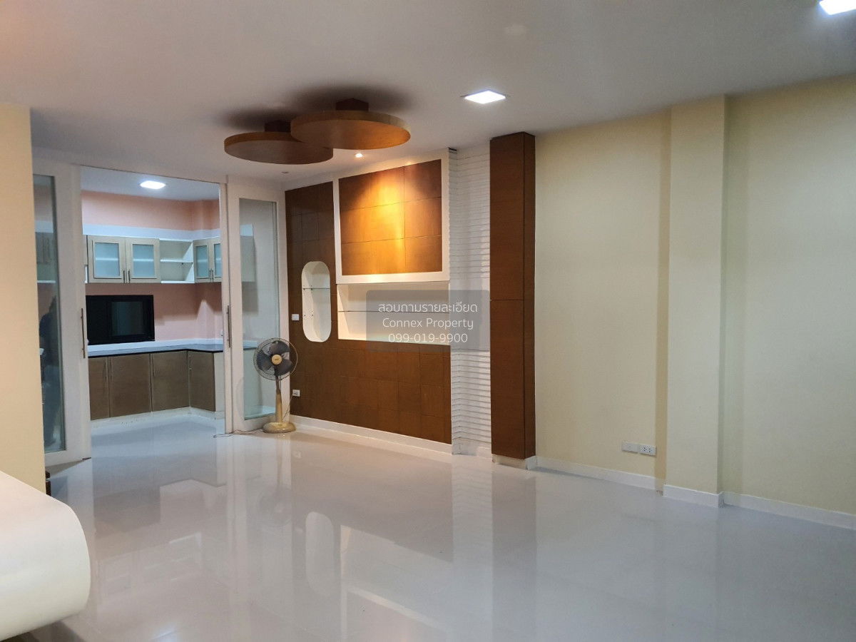 picture For Sale Townhouse/Townhome  , Modern Town Bangkhae , Bang Khae , Bang Khae , Bangkok , CX-139600 ✅ Live chat with us ADD LINE @connexproperty ✅ - 2/12