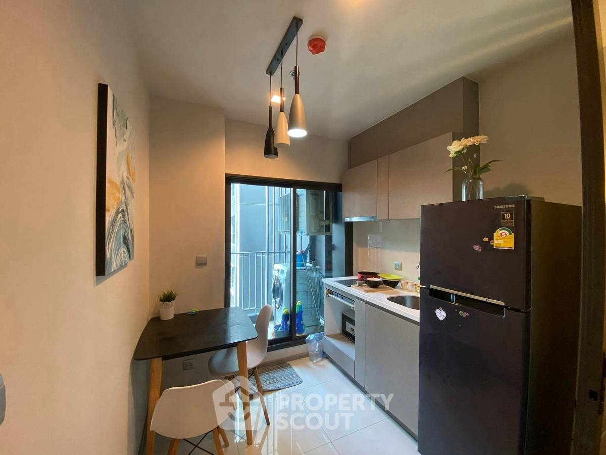 picture 1-BR Condo at Life Asoke - Rama 9 near MRT Phra Ram 9 (ID 2467656) - 7/9