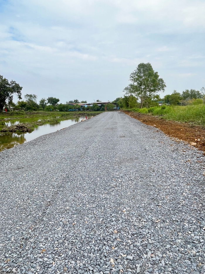 รูป ขายที่ดินติดคลอง คลอง 11 หนองเสือ ปทุมธานี – รูปแปลงสวย หน้าติดถนนสาธารณะ - รูปที่ 4/9
