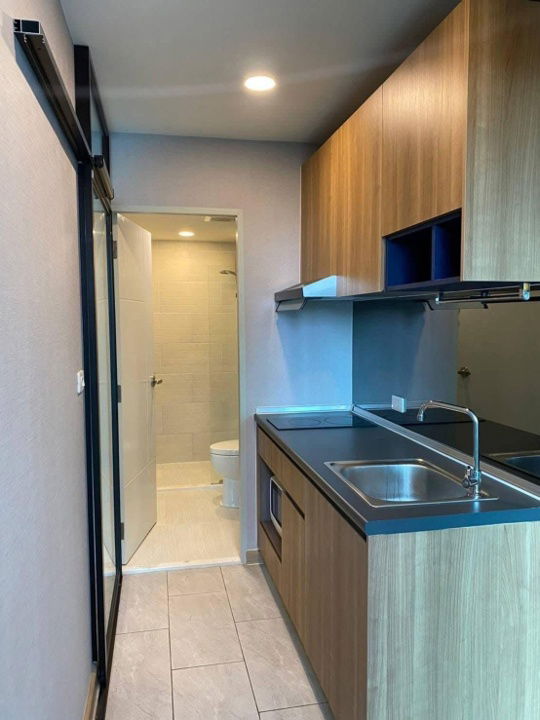 picture code : E219 The Cube Loft Ladprao 107 - 8/9