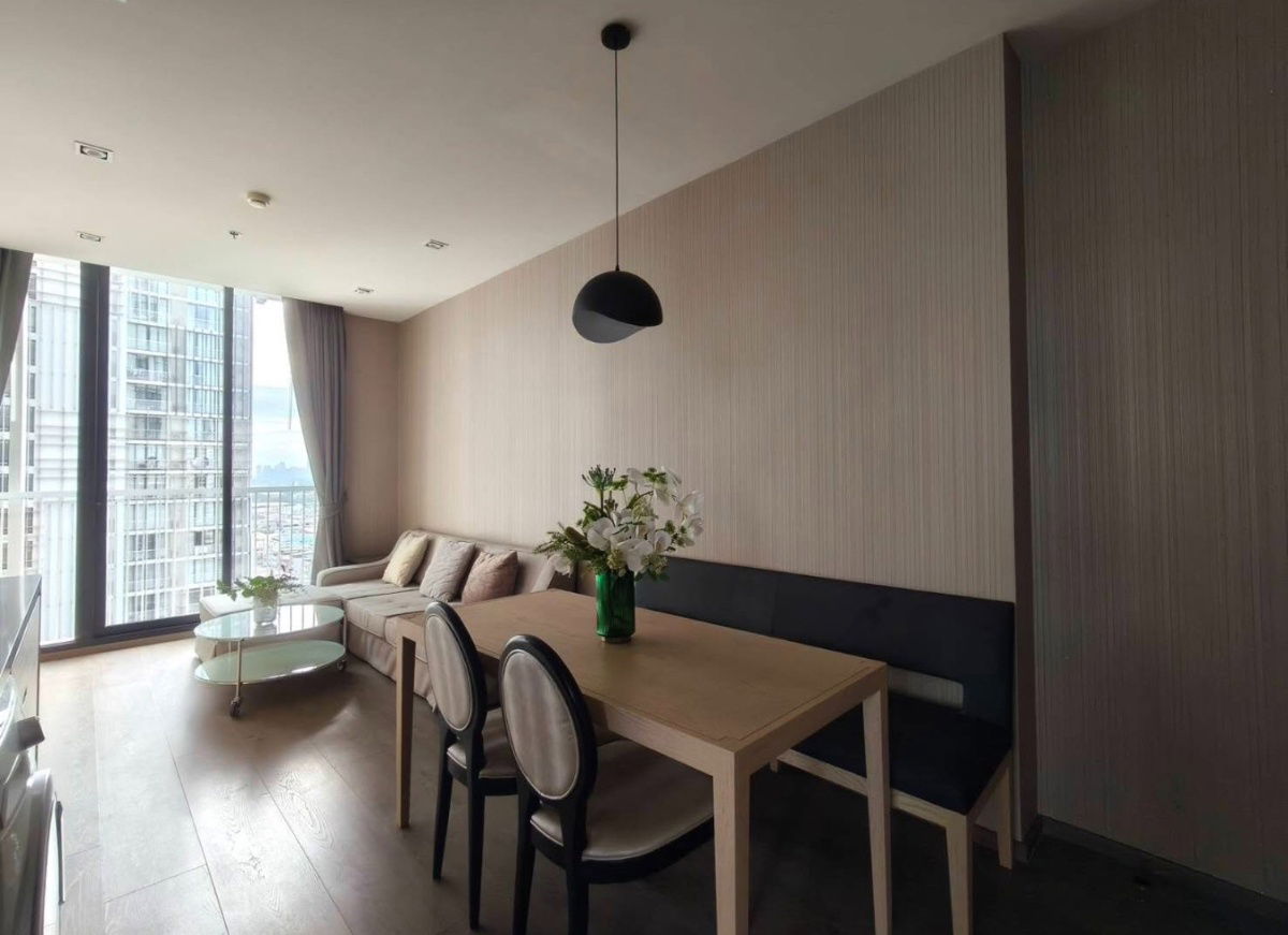 picture Park Origin PhromPhong ( Park 24 ) - 2/12