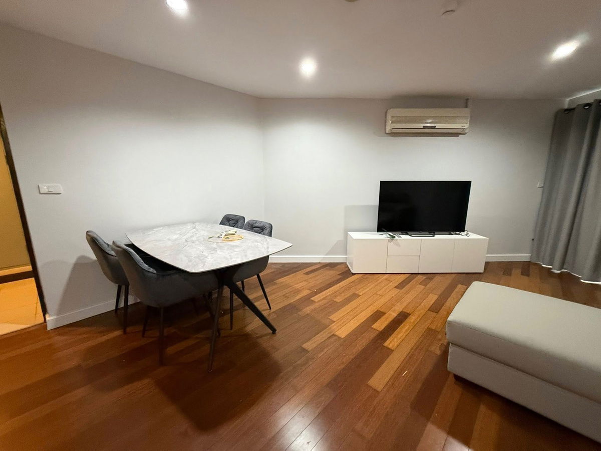 รูป ให้เช่าคอนโด 2 ห้องนอน ย่านสาทร แต่งครบ พร้อมอยู่ - รูปที่ 12/19