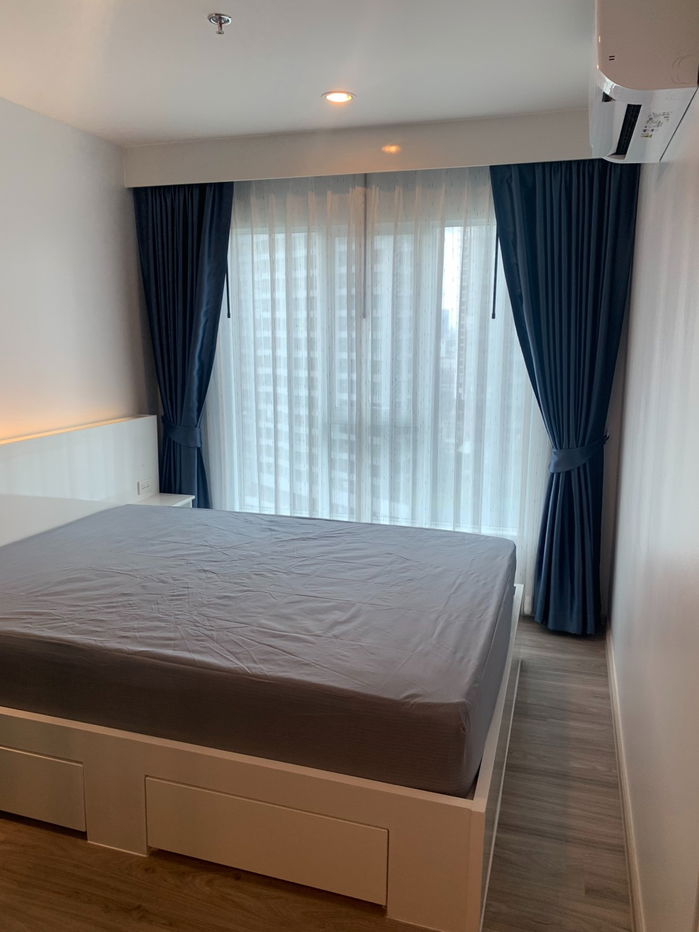 รูป เช่าคอนโด รีเจ้นท์โฮมบางนา (Regent Home Bangna) ตึก A ชั้น 14-15 บิ้วอิน หรูทั้งห้อง วิวโล่ง สวยมาก ราคาเช่า 10,000-11,000 บาท - รูปที่ 17/36