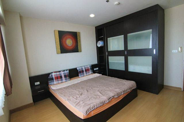 picture For rent Sea View Room Sri Racha Condo View - 4/10