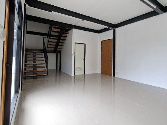 รูป ให้เช่าโกดังพร้อมออฟฟิศสร้างใหม่ ลาดพร้าว 101 ซอยนวมินทร์ 111 ซอยโพธิ์แก้ว 3  - รูปที่ 6/8