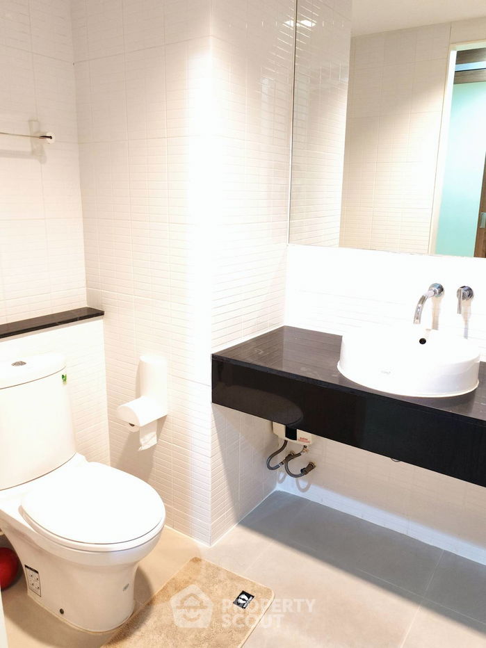 picture 2-BR Condo at Ideo Ladprao 5 near MRT Lat Phrao (ID 2469204) - 11/14