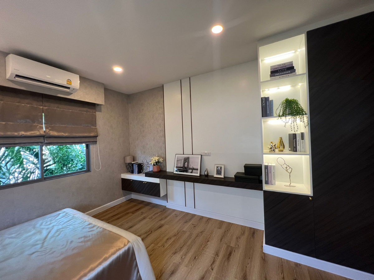 picture ð⥠HHM0060 Perfect Place Rama 9 â KrungthepkreethaâĄðGet a Special Code when renting with us ðŽ LINE: @theagentpro - 28/42