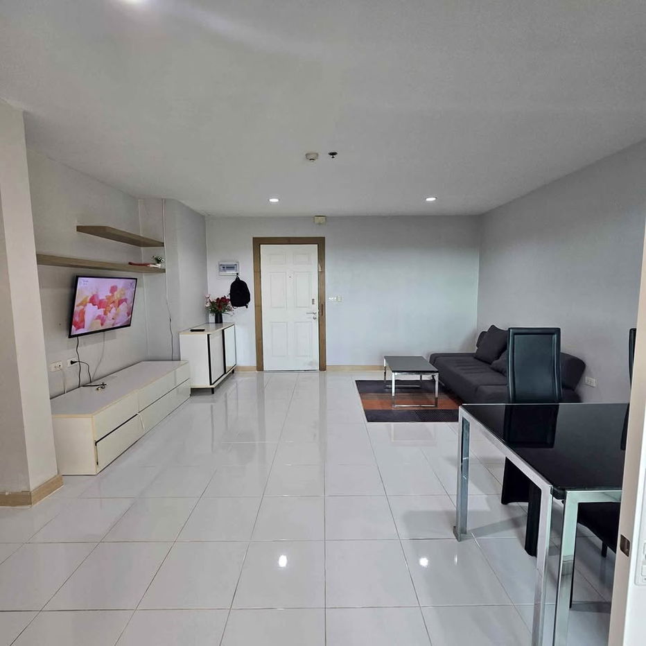 picture MT-0413 - Condo The View for rent with 1 bedroom, 1 bathroom, 1 kitchen, 1 car park. - 3/14