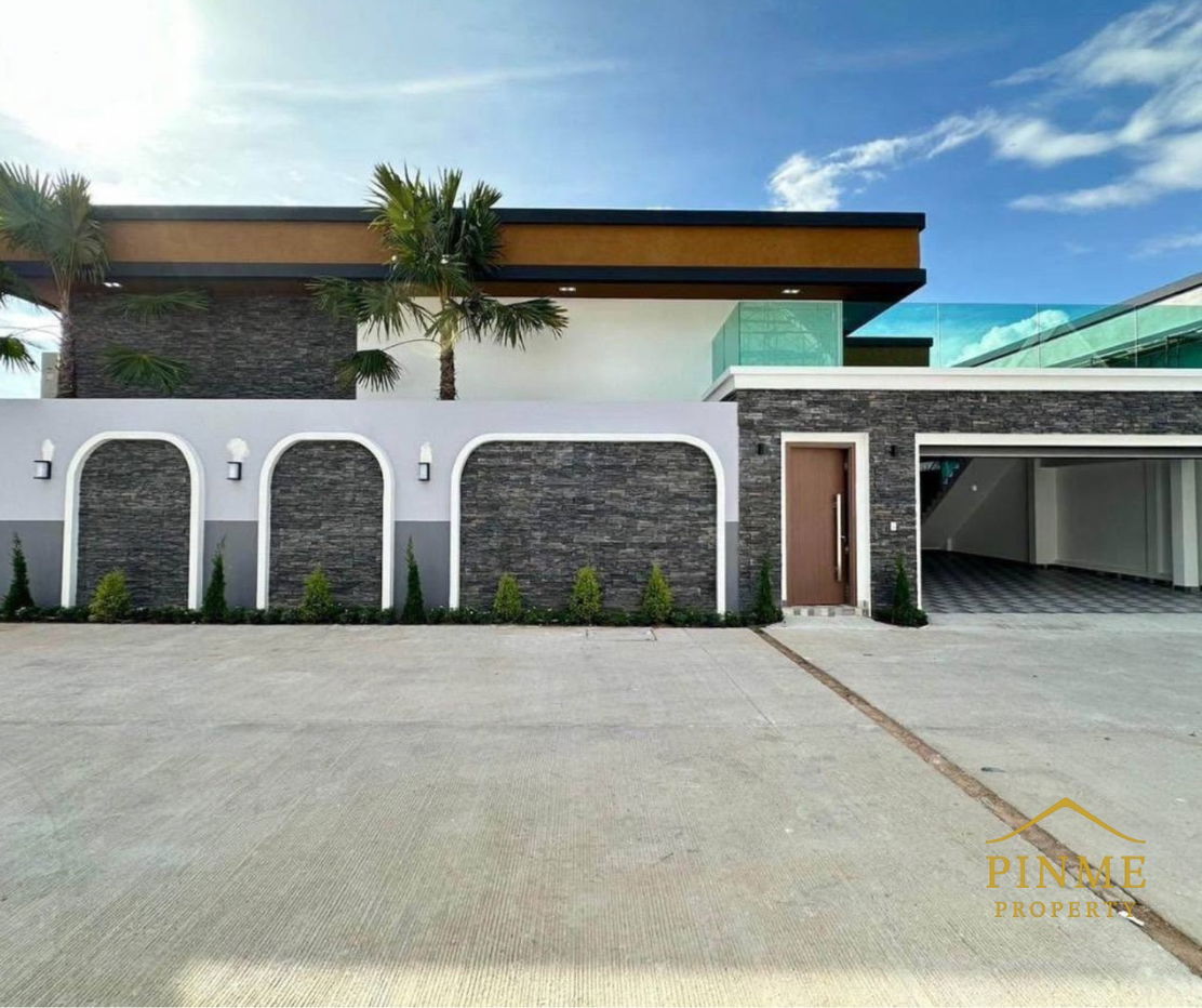 picture For Rent Luxury Pool Villa at Baan Mae Bibury, Pattaya - 1/18