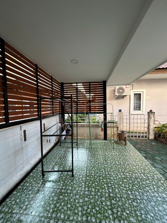 รูป ให้เช่าบ้านเดี่ยวสองชั้น  4 ห้องนอน 3 ห้องน้ำ 1  ห้องครัว  2  ที่จอดรถ - รูปที่ 20/23