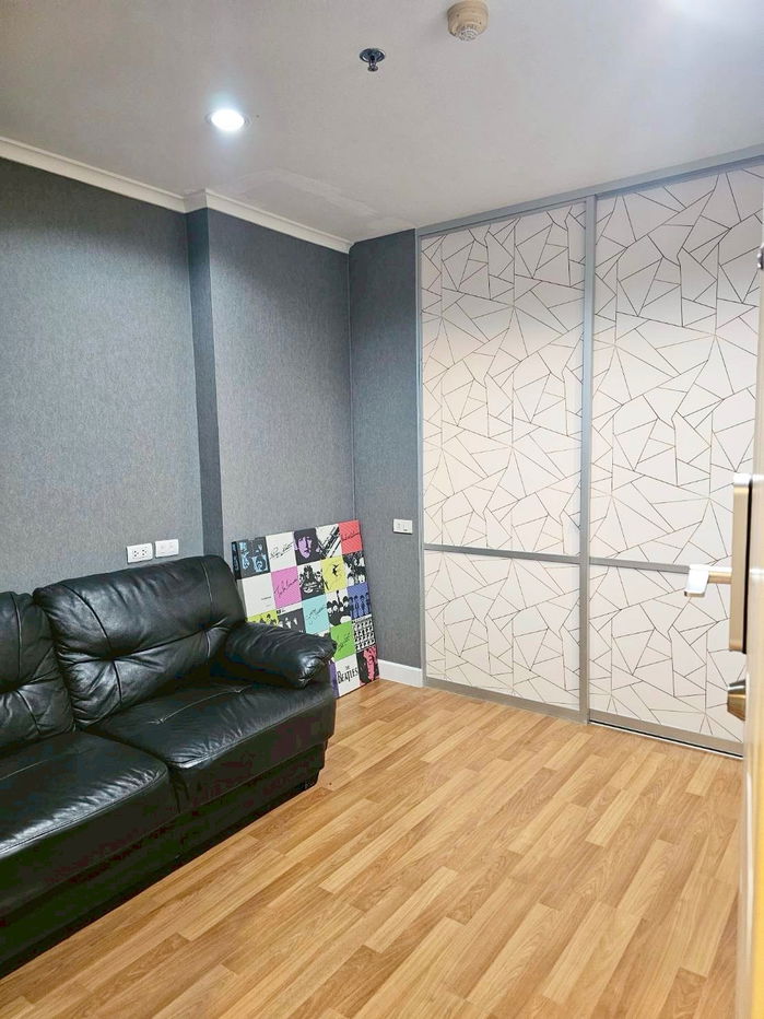 รูป ❤️ห้องระดับAAA เช่าเพียง12,999฿ ยังไม่การเช่าใดๆ รีโนเวทสไตล์ไร้แสงรบกวน เฟอรระดับAAA มีเครื่องซักผ้า - รูปที่ 7/17