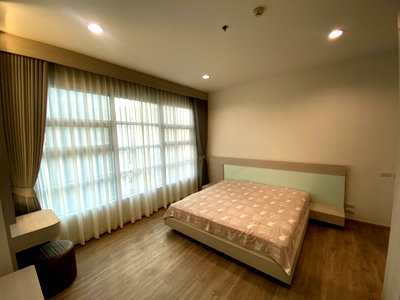 คอนโดให้เช่า : (L20-1295A) ให้เช่า คอนโด บ้าน กลางกรุง สยาม-ปทุมวัน ชั้น 25  ขนาด 55 ตร.ม. 