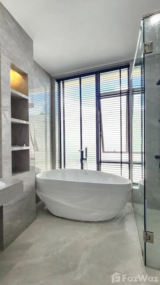 picture 4 Bedroom Villa for sale in Chalong, Phuket 5922649 - 20/38