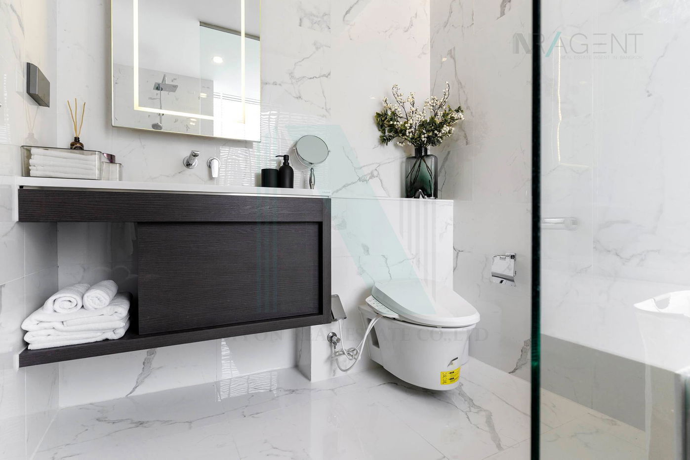 รูป 🎉Special room!🎉 ให้เช่าคอนโด ไซมิส เอ๊กซ์คลูซีพ ควีนส์ อาคาร 1 ชั้น 10 2 ห้องนอน ขนาด 75.00 ตรม ใกล้ โรงเรียนอักษรานานาชาติ - รูปที่ 8/8