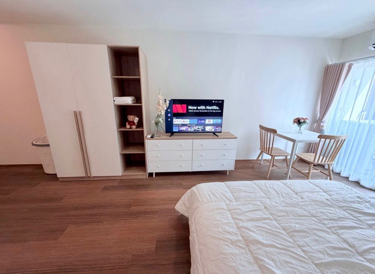 รูป code : E224 ให้เช่าคอนโด ลุมพินี คอนโดทาวน์ เอกชัย 48 (Lumpini Condo Town Ekkachai 48) | ห้องสวย เฟอร์ครบ มีดิจิตอลดอร์ล็อก พร้อมเข้าอยู่ - รูปที่ 4/11