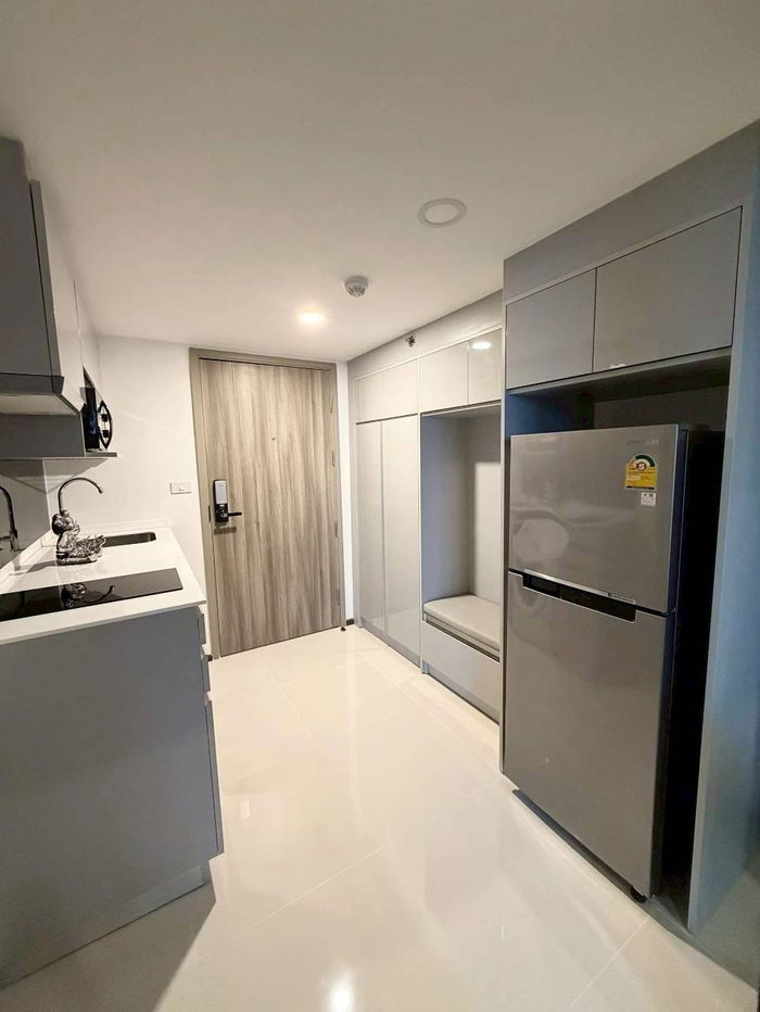 picture ð For Rent - 1 Duplex Bedroom, 26 Sq.m Condo at KnightsBridge Space Ratchayothin - 3/10