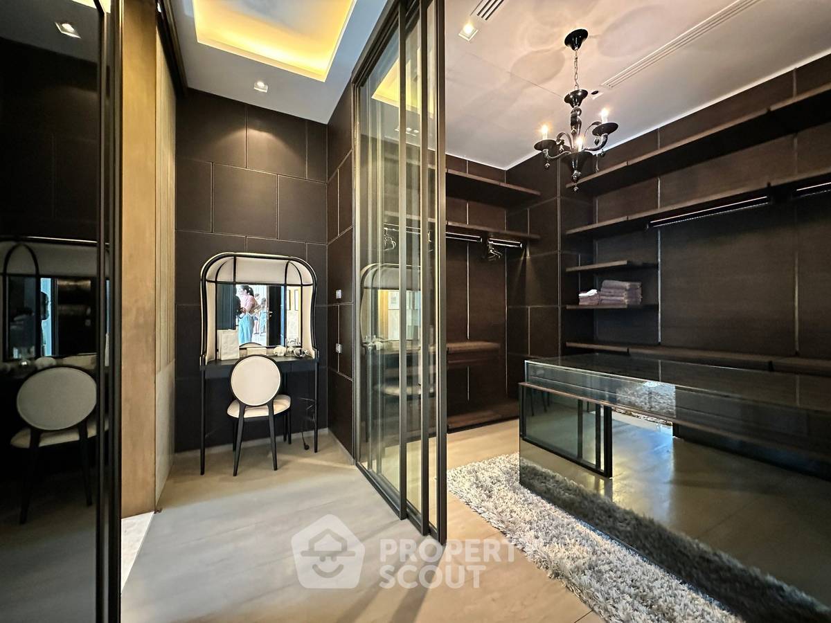 รูป คอนโด 3-ห้องนอน ที่ ไฮด์ สุขุมวิท 13 คอนโดมิเนี่ยม ใกล้ BTS นานา (ID 2470571) - รูปที่ 10/13