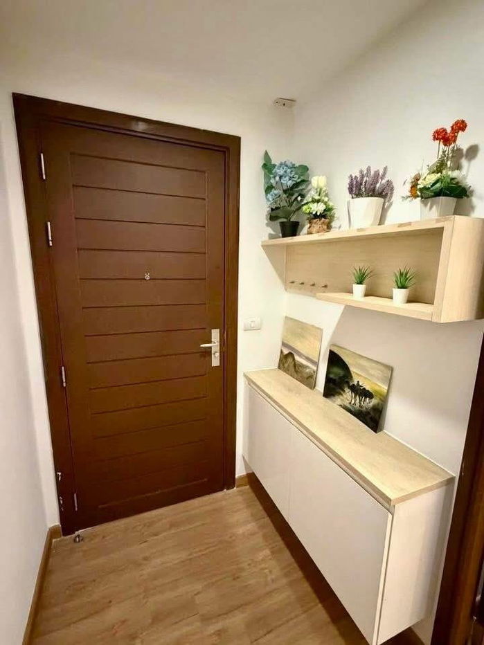 picture Thru                       Thonglor  - 15/15