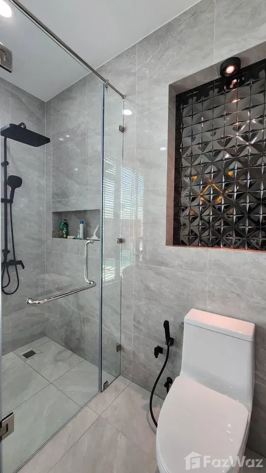 picture 4 Bedroom Villa for sale in Chalong, Phuket 5922649 - 19/38