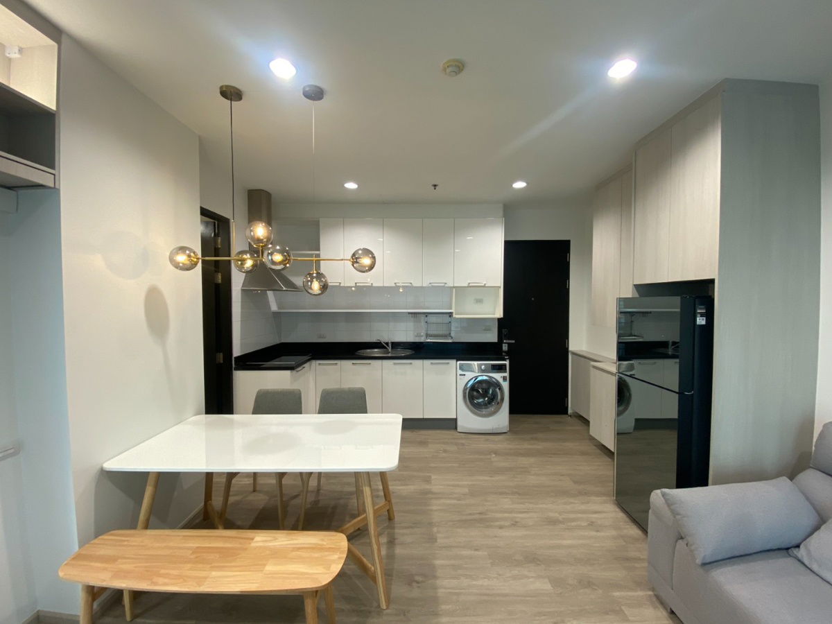 picture For rent BaanKlangKrung Siam - Pathumwan Floor 25 , 55 sq.m. - 5/6