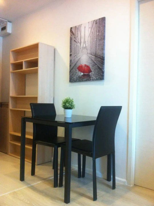 รูป ให้เช่า Quinn Ratchada 17 ห้องตกแต่งครบ พร้อมเข้าอยู่ ใกล้ MRT สุทธิสาร- RW007280 - รูปที่ 16/17