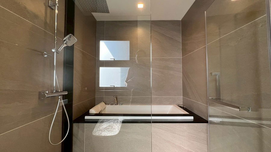 picture Luxury house for rent at Grand Bangkok Boulevard Krungthep Kreetha - 11/22