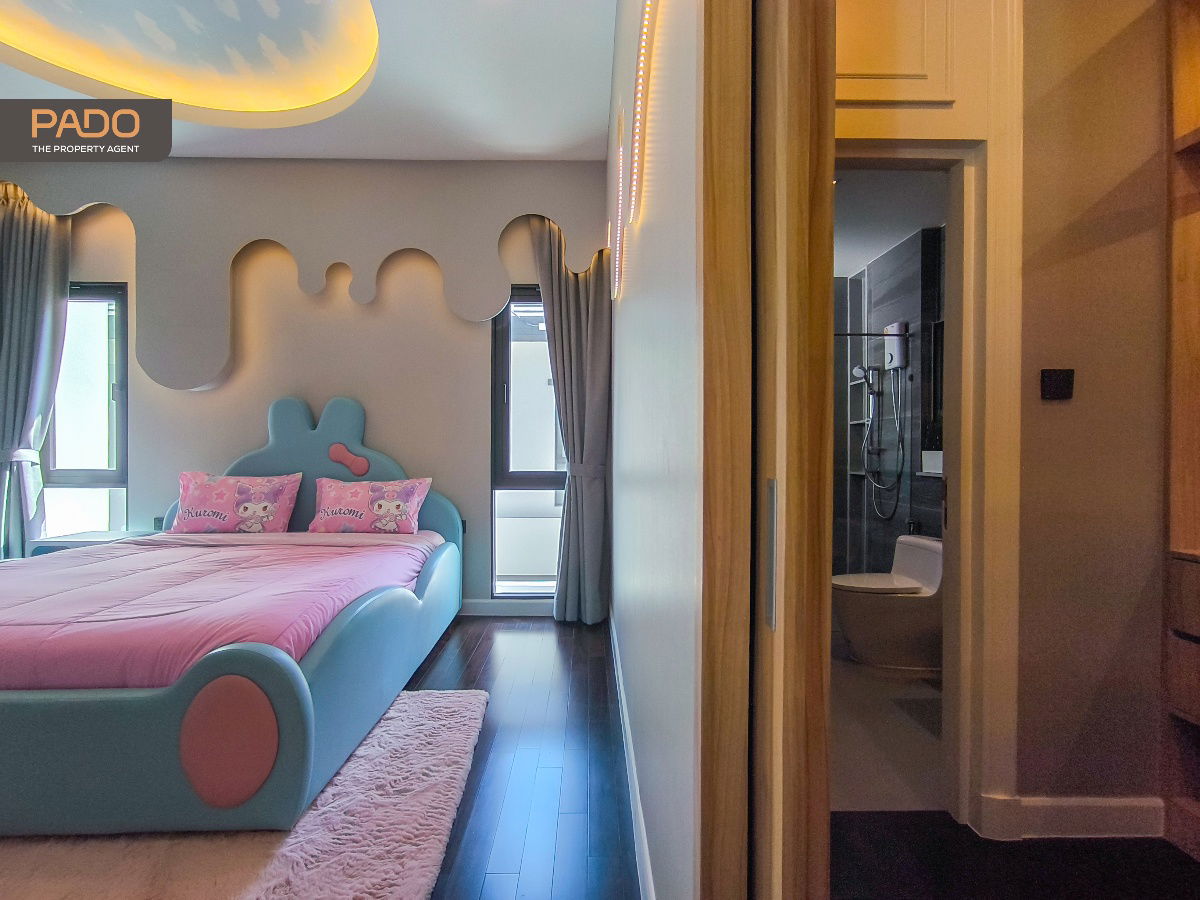 รูป ให้เช่า บ้านหรู แกรนด์ บางกอก บูเลอวาร์ด กรุงเทพกรีฑา (Grand Bangkok Boulevard Krungthepkritha) 4 ห้องนอน 5 ห้องน้ำ 4 จอดรถ - รูปที่ 33/40