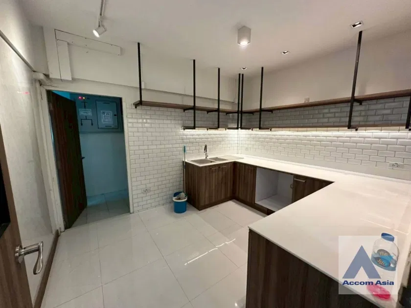 picture 🔼🔽 AccomA 📩 Home Office 4 BR House in Suan Luang (AA25469) - 7/20