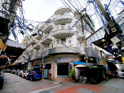 สำนักงาน วิทยาลัยกาญจนาภิเษกช่างทองหล่อ : B13478 ขายสำนักงาน เยาวราช เขตสัมพันธวงศ์ กรุงเทพมหานคร