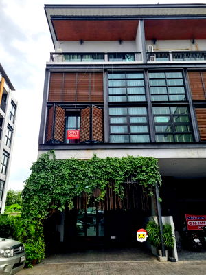 เช่าทาวน์โฮม วิทยาลัยพณิชยการอินทราชัย : 🏙 ให้เช่าทาวน์โฮม 5 ชั้น ทำเลทอง ลาดพร้าว 83 3 ห้องนอน 3 ห้องน้ำ เหมาะทำโฮมออฟฟิศ / สตูดิโอถ่ายทำ / ครีเอทีฟเฮาส์