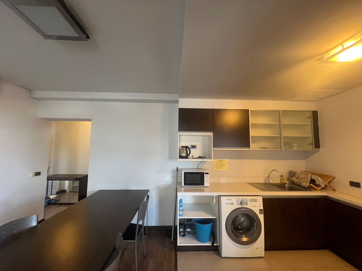 picture Lakeview Geneva 2 Condominium Lakeview Geneva 2 Condominium - 7/11