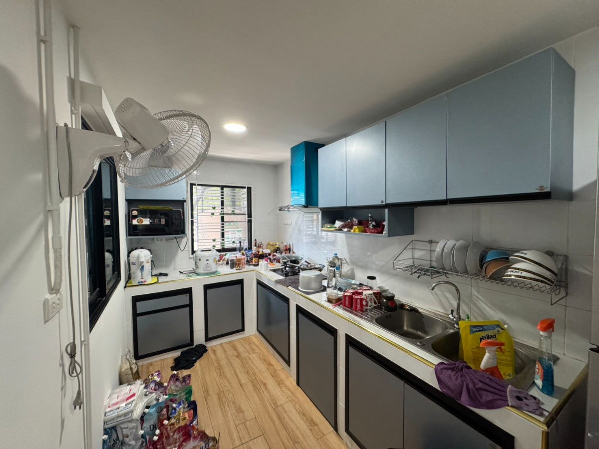 รูป ขายทาวน์โฮมหลังมุม ยูนิโอ ทาวน์ เพชรเกษม 110 ใกล้ MRT หลักสอง พร้อมเข้าอยู่ ต่อเติมเต็ม (ไม่รับนายหน้า) - รูปที่ 11/15