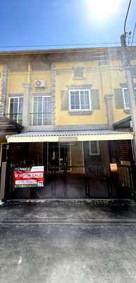 Townhouses for sale วิทยาลัยการจัดการเพชรเกษม : For Sale Townhouse/Townhome  , Golden Town Bangkhae , MRT-Lak Song , Lak Song , Bang Khae , Bangkok , CX-139021 ✅ Live chat with us ADD LINE @connexproperty ✅