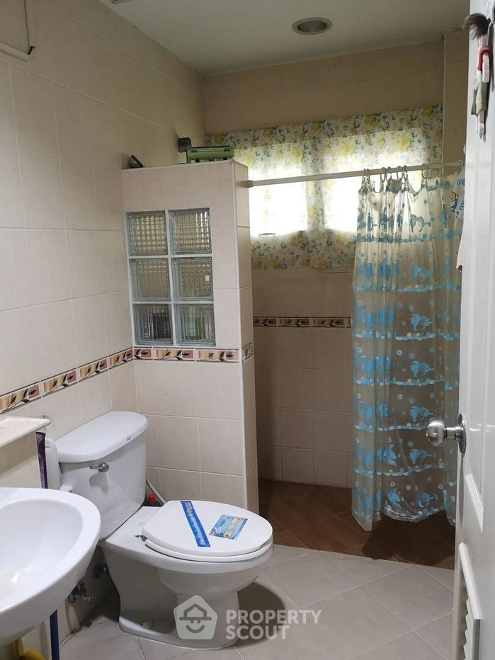 picture 1-BR House in Min Buri (ID 2470548) - 4/16