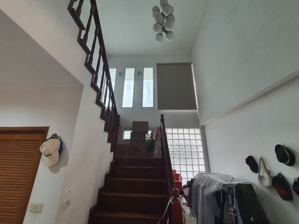 picture 2-Storey Detached House, 79.65 sq.w., Salathammasop 3, Taling Chan – Bangkok with nearly 400 sq.m. of living space. canal-side atmosphere - 29/40