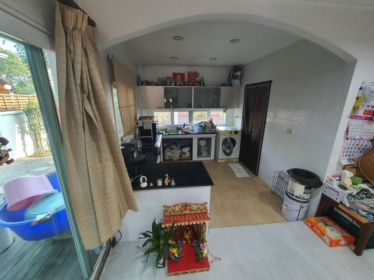picture 2-Storey Detached House, 79.65 sq.w., Salathammasop 3, Taling Chan – Bangkok with nearly 400 sq.m. of living space. canal-side atmosphere - 32/40