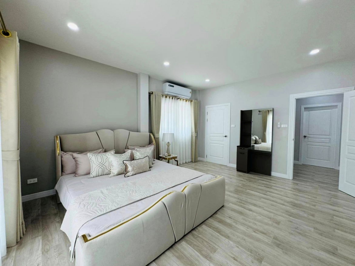 รูป KT0018📲LineID @556ryccg🏡บ้านพูลวิลล่าพัทยาเหนือ 60ตรว 350ตรม 4ห้องนอน เฟอร์นิเจอร์ครบ พร้อมสระน้ำ - รูปที่ 15/25