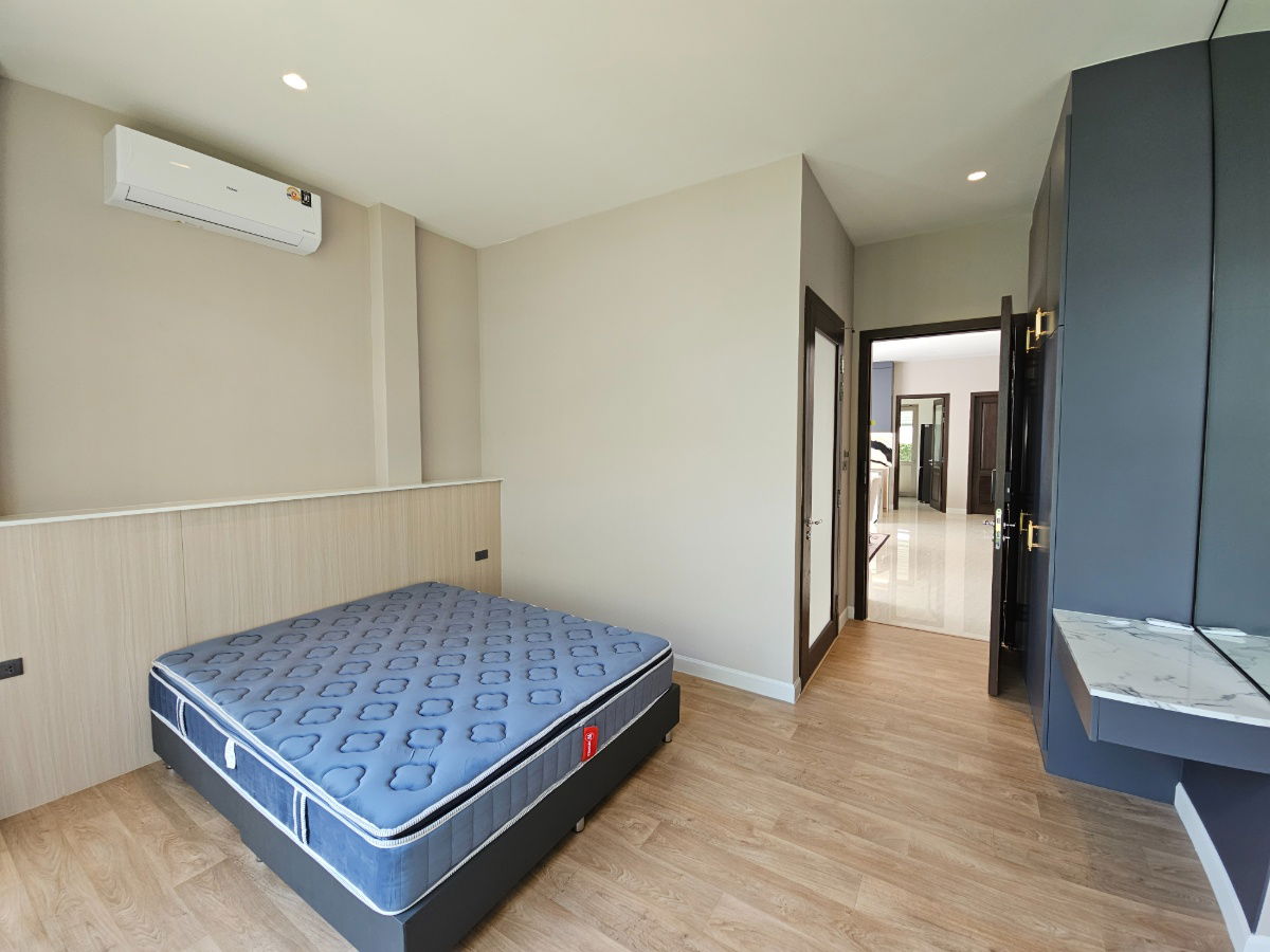 รูป ให้เช่า Perfect Masterpiece Sukhumvit 77 (137 ตร.ว.) 4 นอน 6 น้ำ ติดโรบินสันลาดกระบัง - รูปที่ 14/33