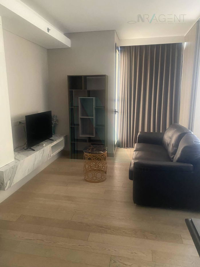 รูป ให้เช่าคอนโด ไซมิส เอ๊กซ์คลูซีพ ควีนส์ อาคาร 1 ชั้น 15 1 ห้องนอน ขนาด 35 ตรม ใกล้ โรงเรียนอักษรานานาชาติ - รูปที่ 1/8