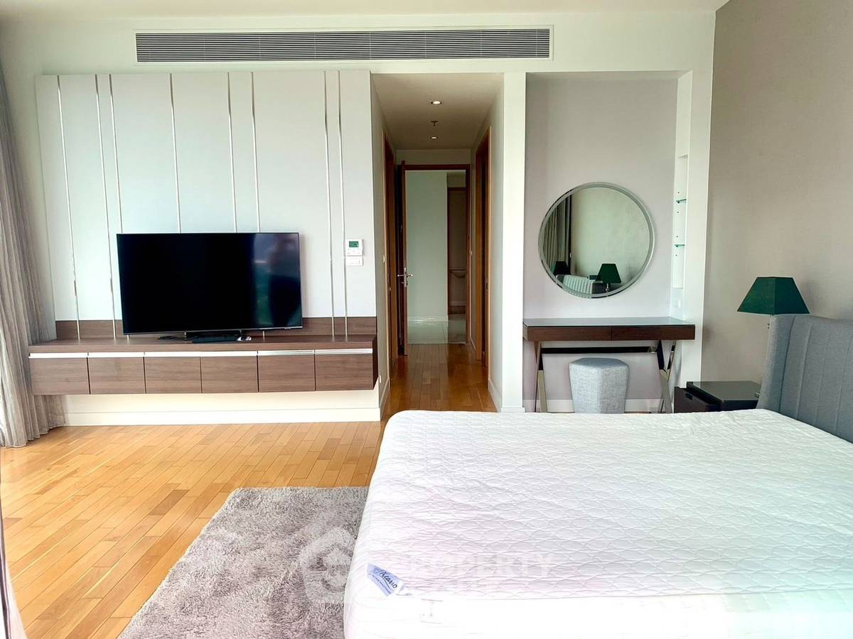 รูป คอนโด 3-ห้องนอน ที่ มิลเลนเนียม เรสซิเด้นส์ แอท สุขุมวิท คอนโดมิเนียม ใกล้ BTS อโศก (ID 1983296) - รูปที่ 9/16